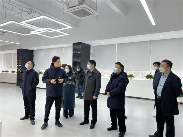 12月31日，詹县带队赴浙江常裕科创产业发展有限公司考察调研“飞地经济”，洪董、余总陪同调研1。.jpg